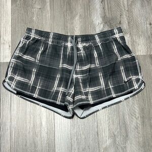 Nike Women's Plaid Shorts with spandex underneath/ Size XL